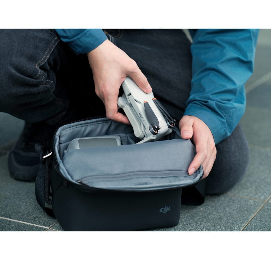 Gray DJI Mini 2 SE Fly More Combo, Drone.5