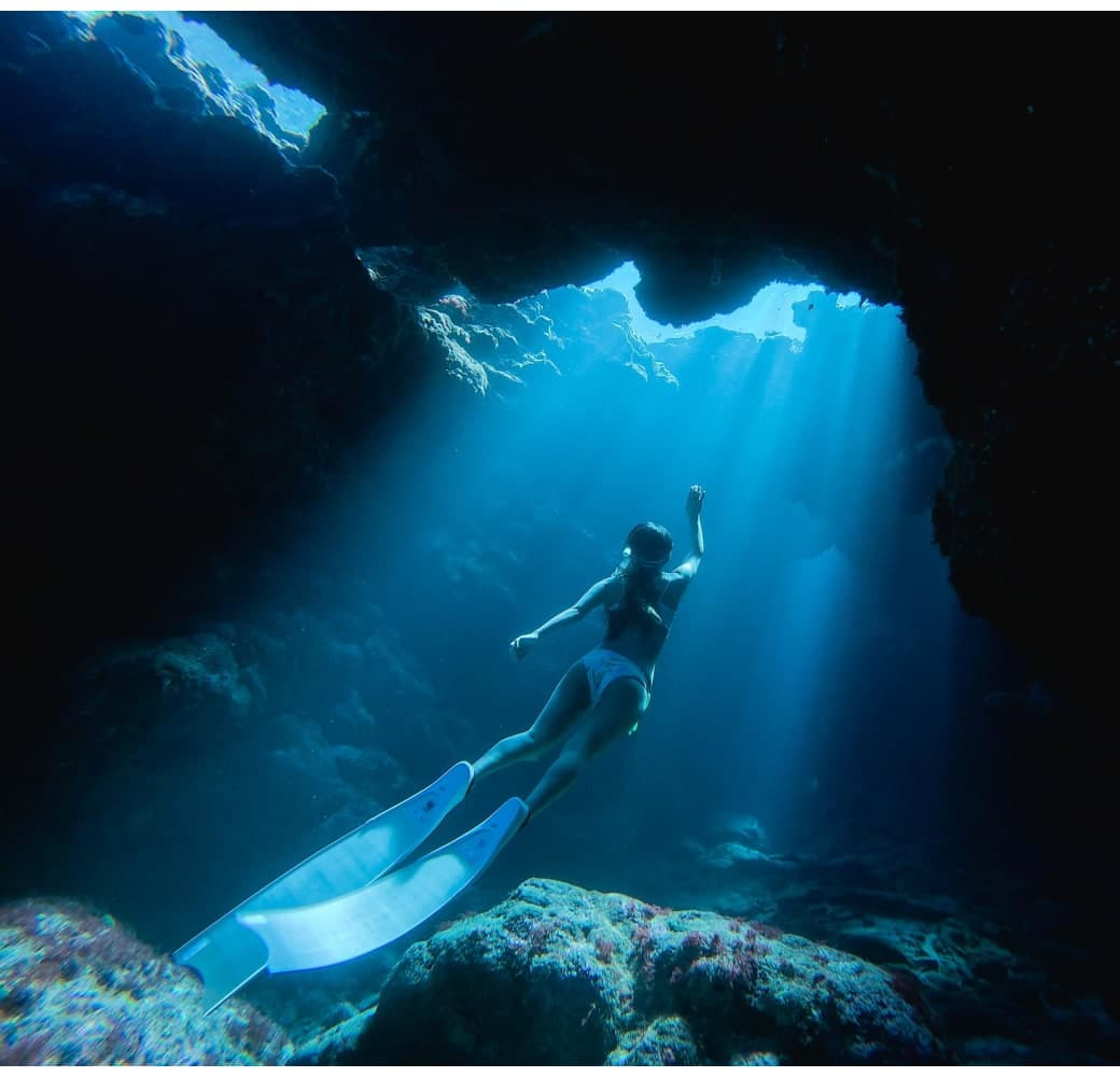 Black GoPro HERO 13 Black.12