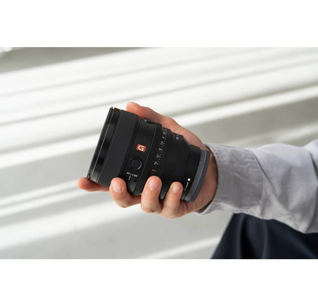 Black Sony FE 85mm F/1.4 GM II.8